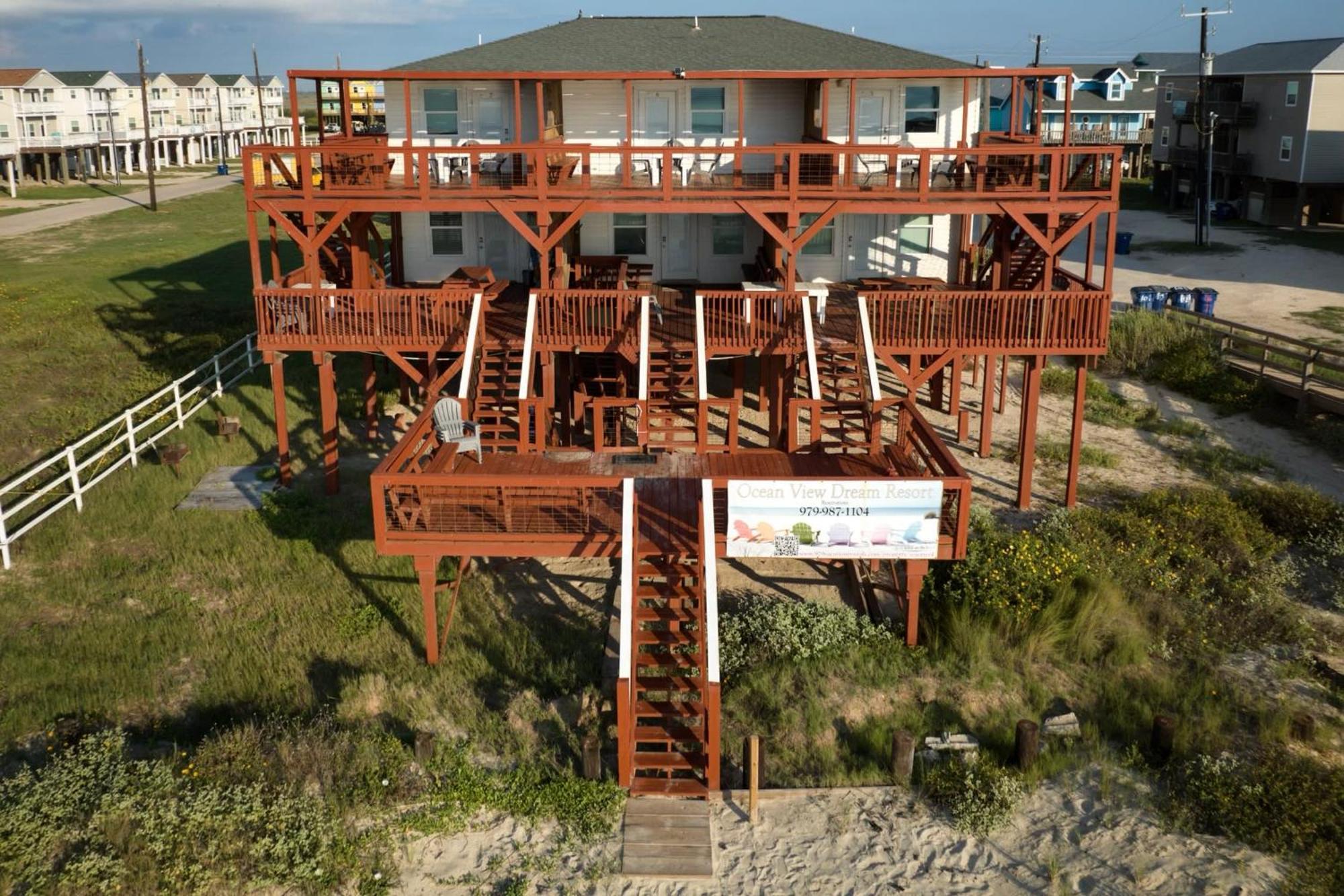 Unobstructed Oceanfront Sea Turtle Unit 2 Beach Pad! 서프사이드 비치 외부 사진