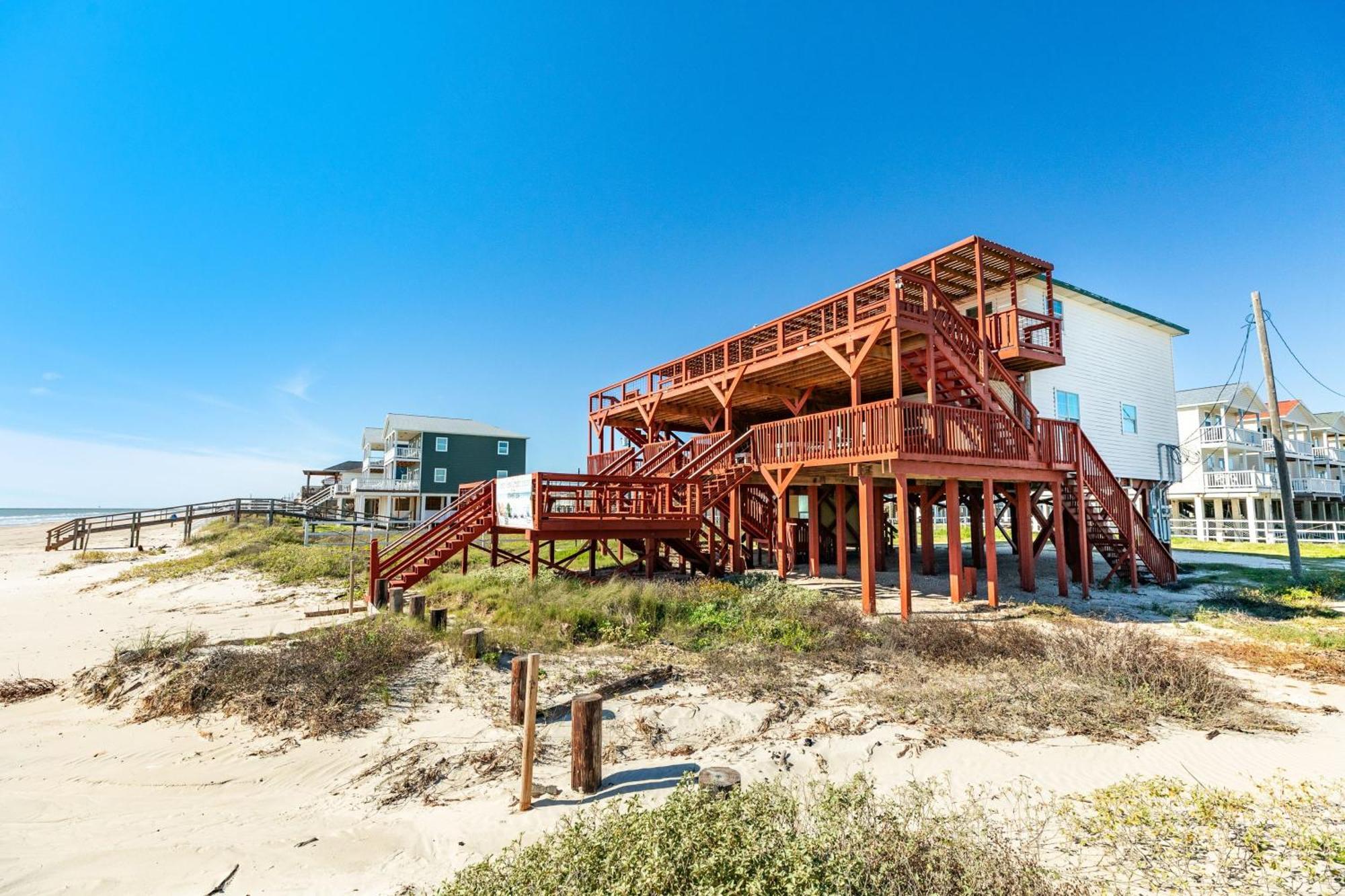 Unobstructed Oceanfront Sea Turtle Unit 2 Beach Pad! 서프사이드 비치 외부 사진