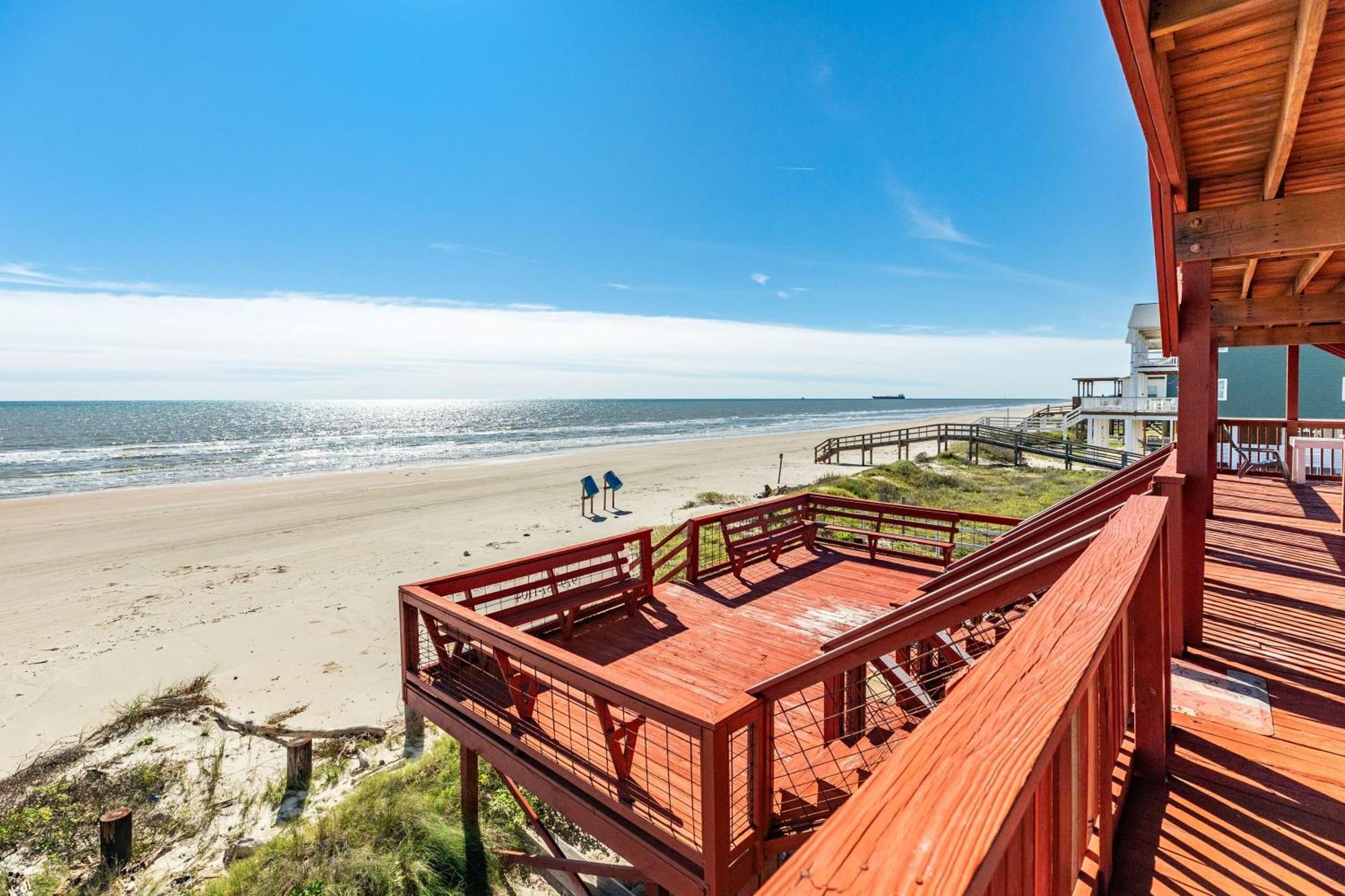 Unobstructed Oceanfront Sea Turtle Unit 2 Beach Pad! 서프사이드 비치 외부 사진
