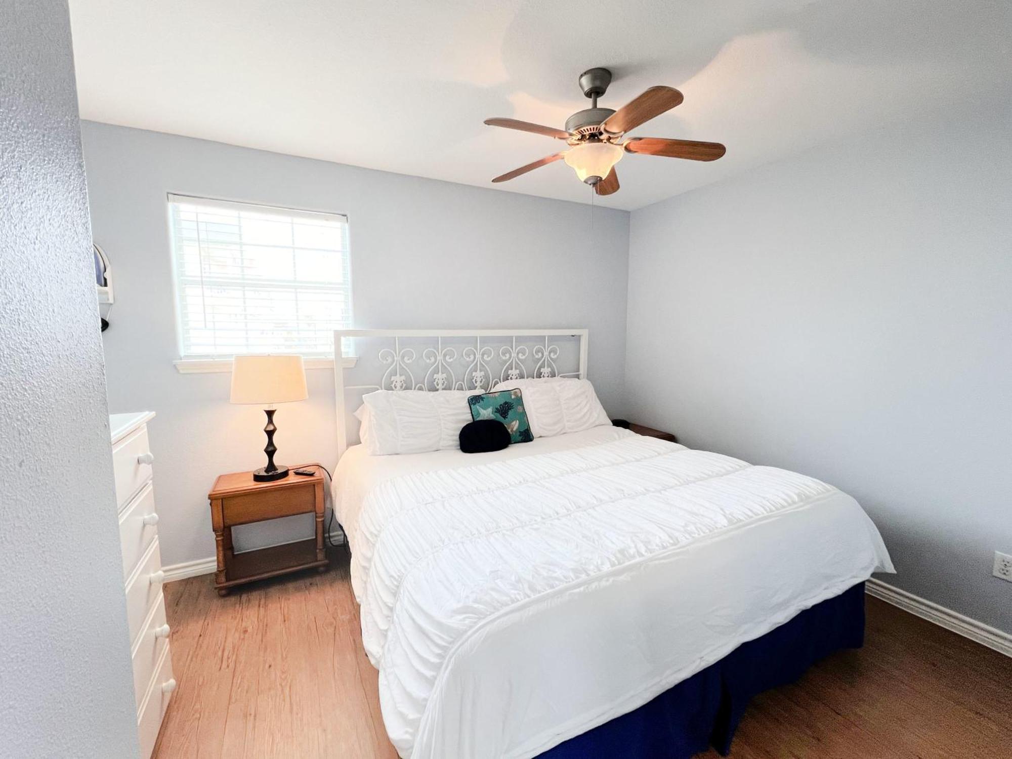Unobstructed Oceanfront Sea Turtle Unit 2 Beach Pad! 서프사이드 비치 외부 사진