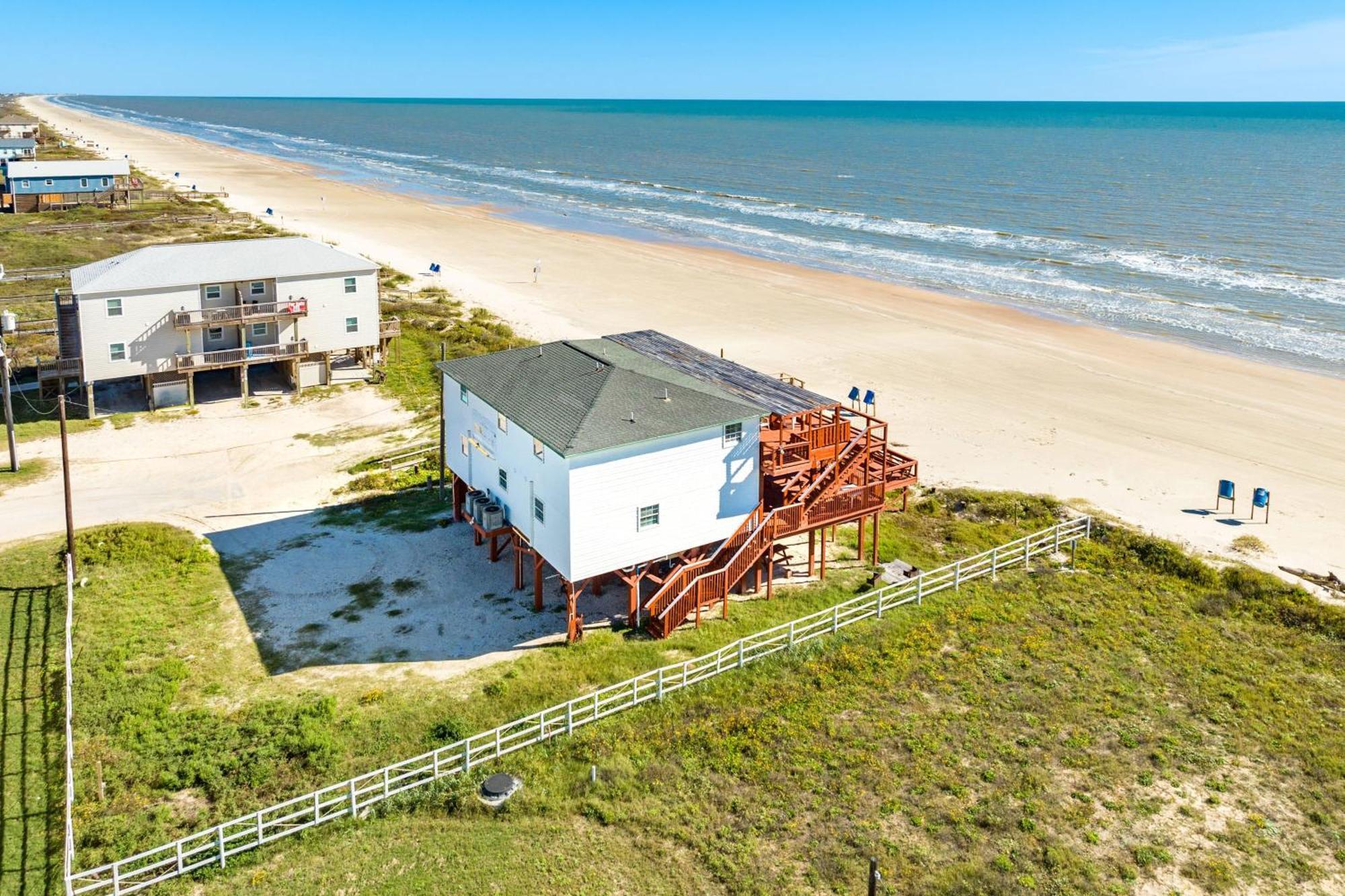 Unobstructed Oceanfront Sea Turtle Unit 2 Beach Pad! 서프사이드 비치 외부 사진